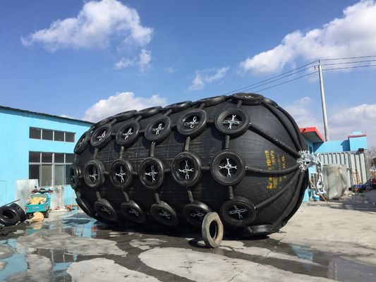 Kalite ISO 17357 Pnömatik Deniz Çamurluğu Yüzer Çamurluk Yokohama Fabrika