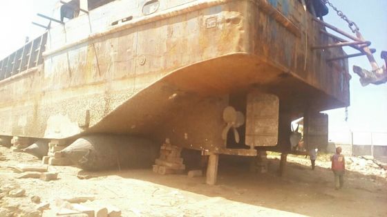 Kalite 8 Katmanlı Gemi Hava Yastığı Gemisini Başlatıyor Kauçuk Hava Yastığı CCS LRS Sertifikası Fabrika