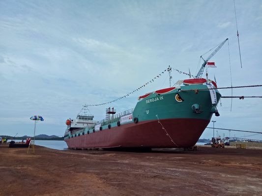 Kalite 8 Katmanlı Gemi Hava Yastığı Gemisini Başlatıyor Kauçuk Hava Yastığı CCS LRS Sertifikası Fabrika