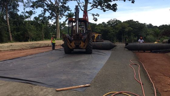 Kalite Deniz Kauçuk Gemisi Hava Yastıklarını Başlatıyor Kuru Havuz Kaldırma Gemisini Başlatıyor Fabrika