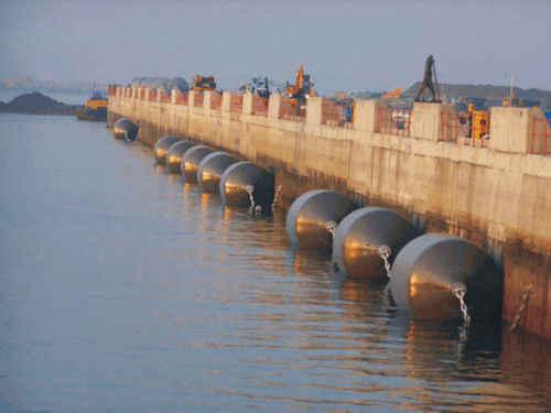 Kalite Hot Dip Galvanized Foam Filled Fender with High Energy Absorption and Maintenance-free Design for Marine Vessel Protection Fabrika