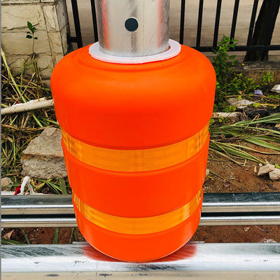 Kalite ISO Standardı PU ve PVC Güvenlik Görevlisi Raylı Rolling Otokorkuluk Bariyeri Fabrika