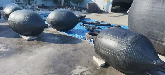 Kalite Belediye Tesisat Bakımı için 300DN Yüksek Basınçlı Kauçuk Boru Tapası Fabrika