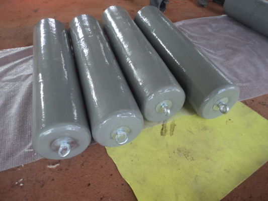 Kalite ISO17357 Standardına Göre Özel Üretim Deniz Çamurlukları ve Rıhtım Kenarı Koruması İçin İşaret Bırakmayan EVA Köpük Dolgulu Tampon Fabrika