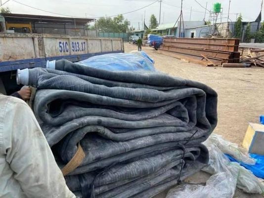 Kalite Yüksek Spesifikasyonlu Kordon Kauçuk Gemi Hava Yastığı Başlatma 4-12 Katman 1.8 * 12m Fabrika