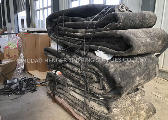 Kalite Henger QINGDAO Deniz Gemisi Şişirilebilir Lastik Hava Yastığını Başlattı Fabrika