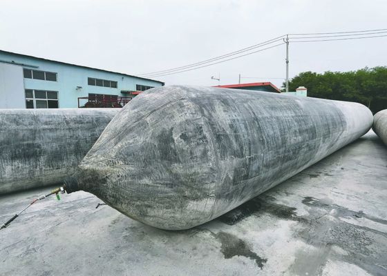 Kalite Aşınma Göstergeli Katmanlı Deniz Lastik Hava Yastığı, 0.8-3 M Çap ve 4-25 M Uzunluk Gemi İndirme İçin Fabrika